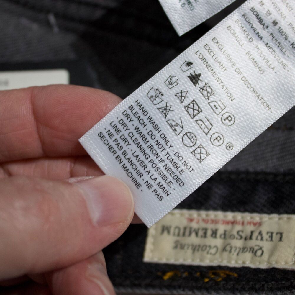 NWT $128 Levi's Premium 501 '90s Black Denim Studded Western Jeans Women 29x30 - Picture 13 of 16